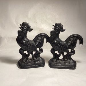 Vintage cast iron rooster bookends